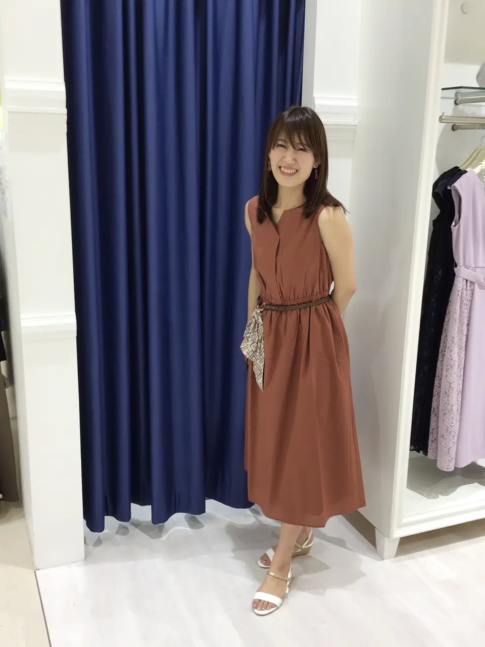 ANY SIS スタッフ コーディネート画像