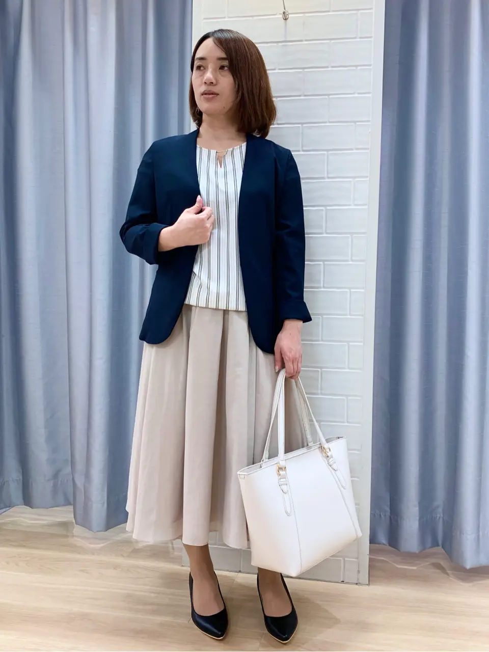 ANY SIS 丸岡 コーディネート画像