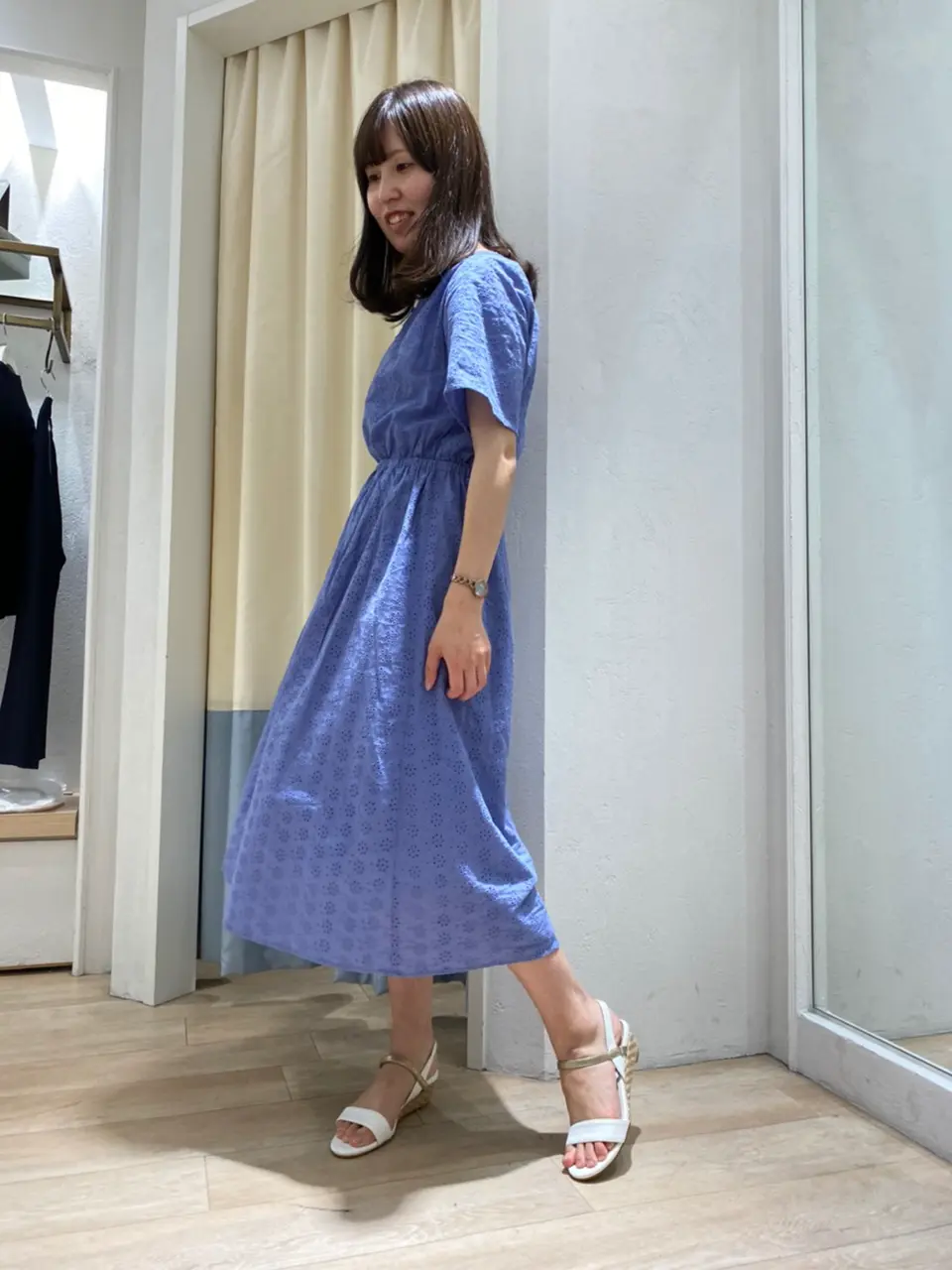 ANY SIS スタッフ コーディネート画像