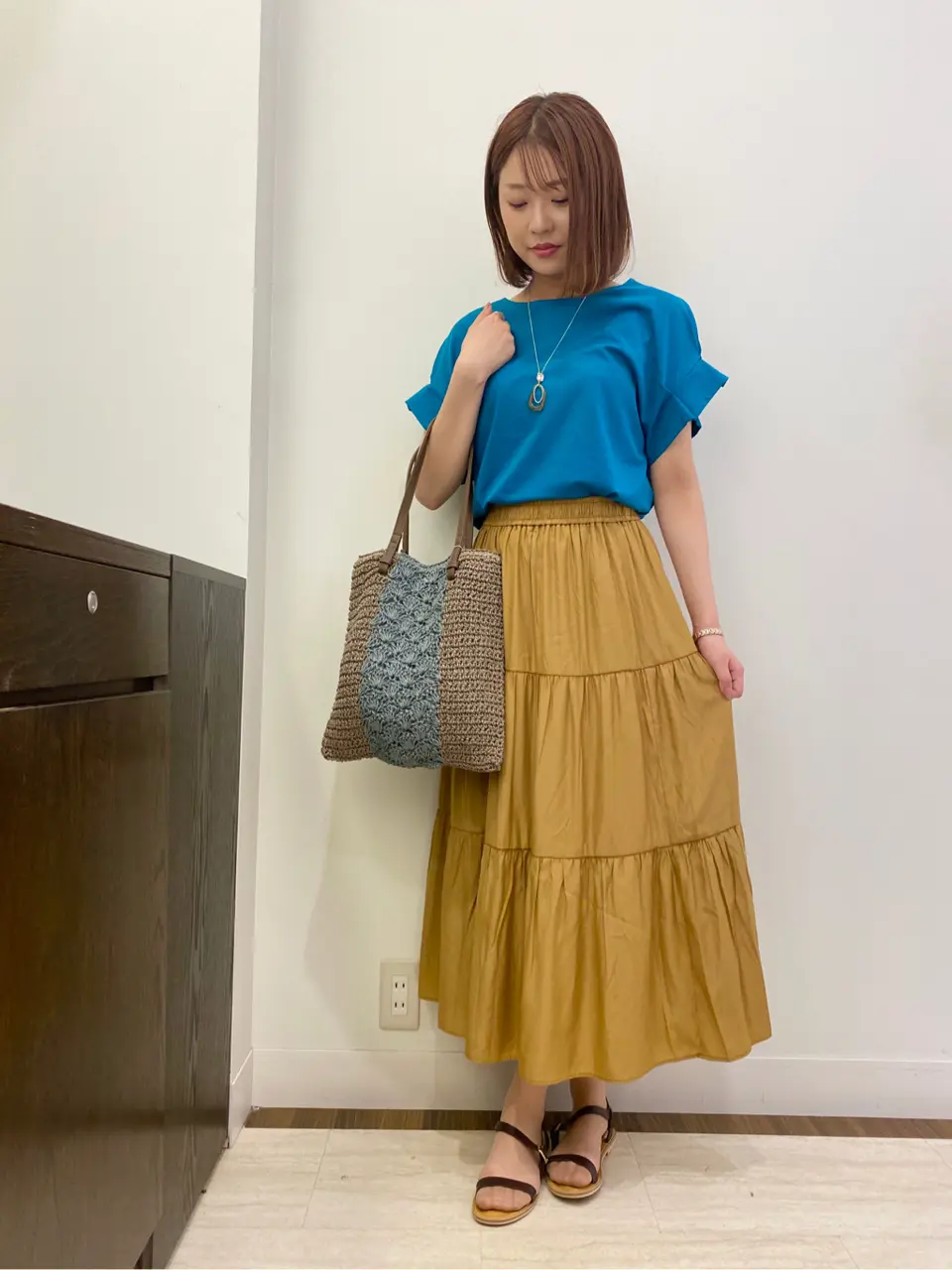 ANY SIS スタッフ コーディネート画像