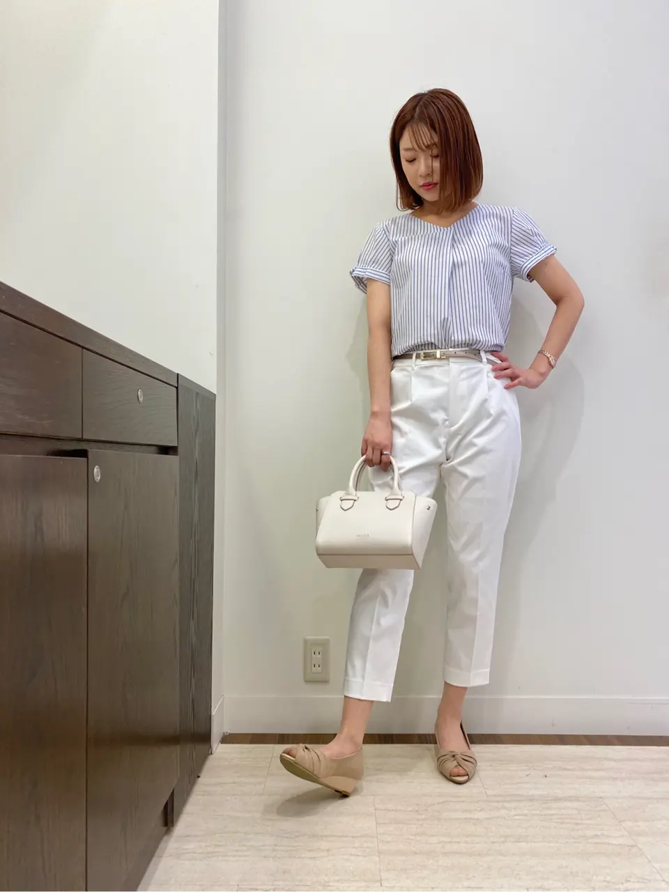 ANY SIS スタッフ コーディネート画像