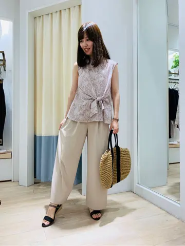 ANY SIS スタッフ コーディネート画像