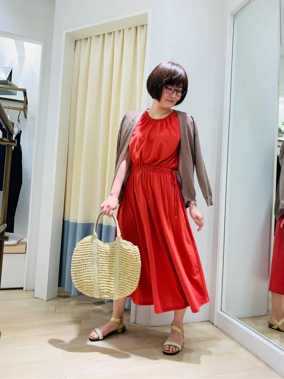 ANY SIS スタッフ コーディネート画像