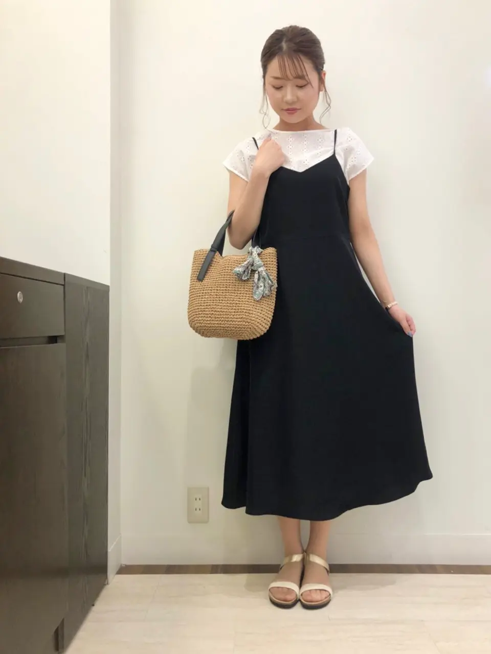 ANY SIS スタッフ コーディネート画像