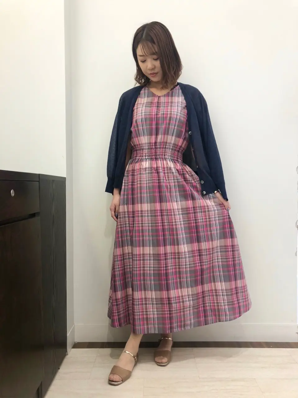 ANY SIS スタッフ コーディネート画像