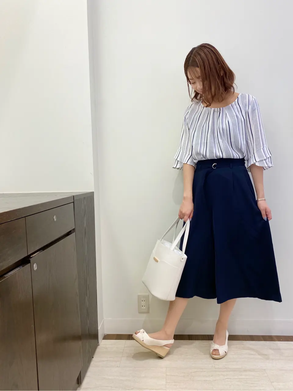 ANY SIS スタッフ コーディネート画像