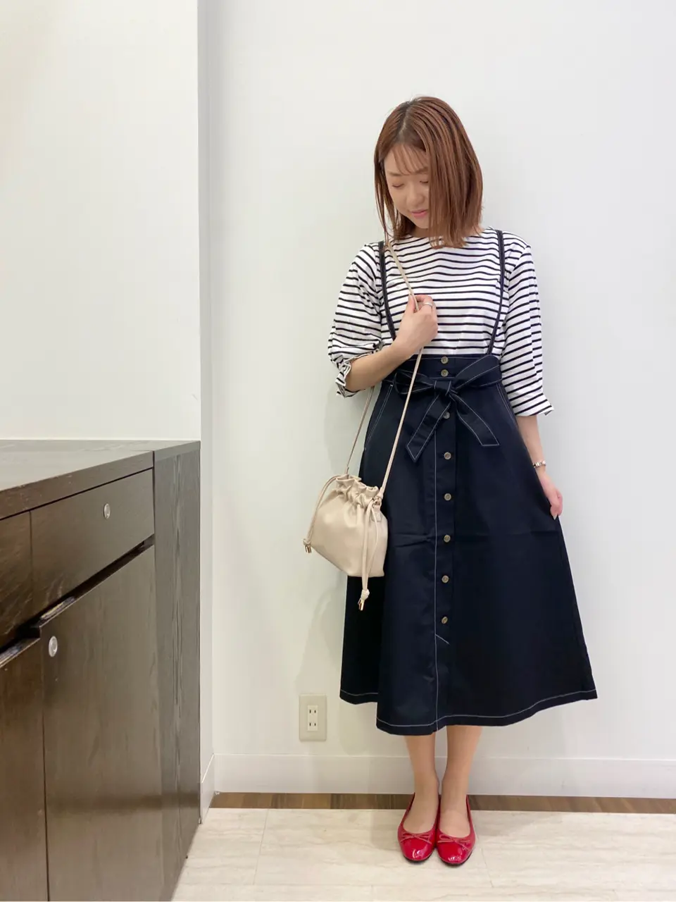 ANY SIS スタッフ コーディネート画像