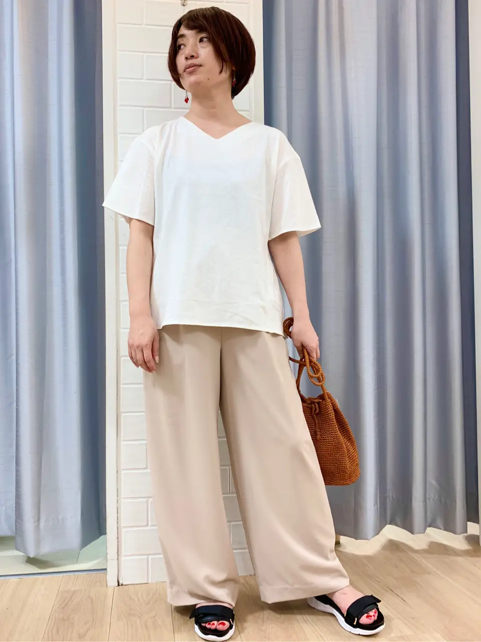 ANY SIS 丸岡 コーディネート画像