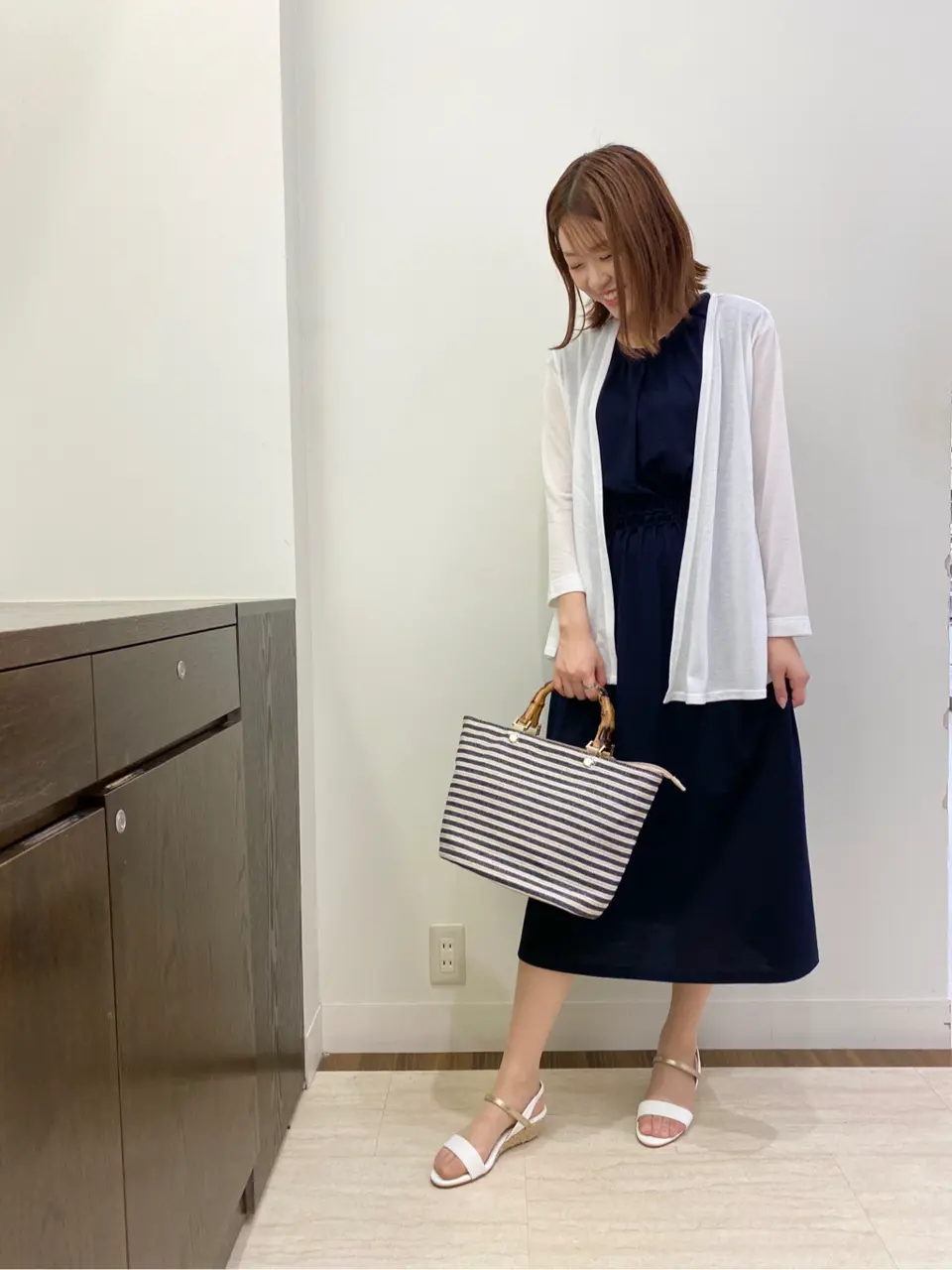 ANY SIS スタッフ コーディネート画像