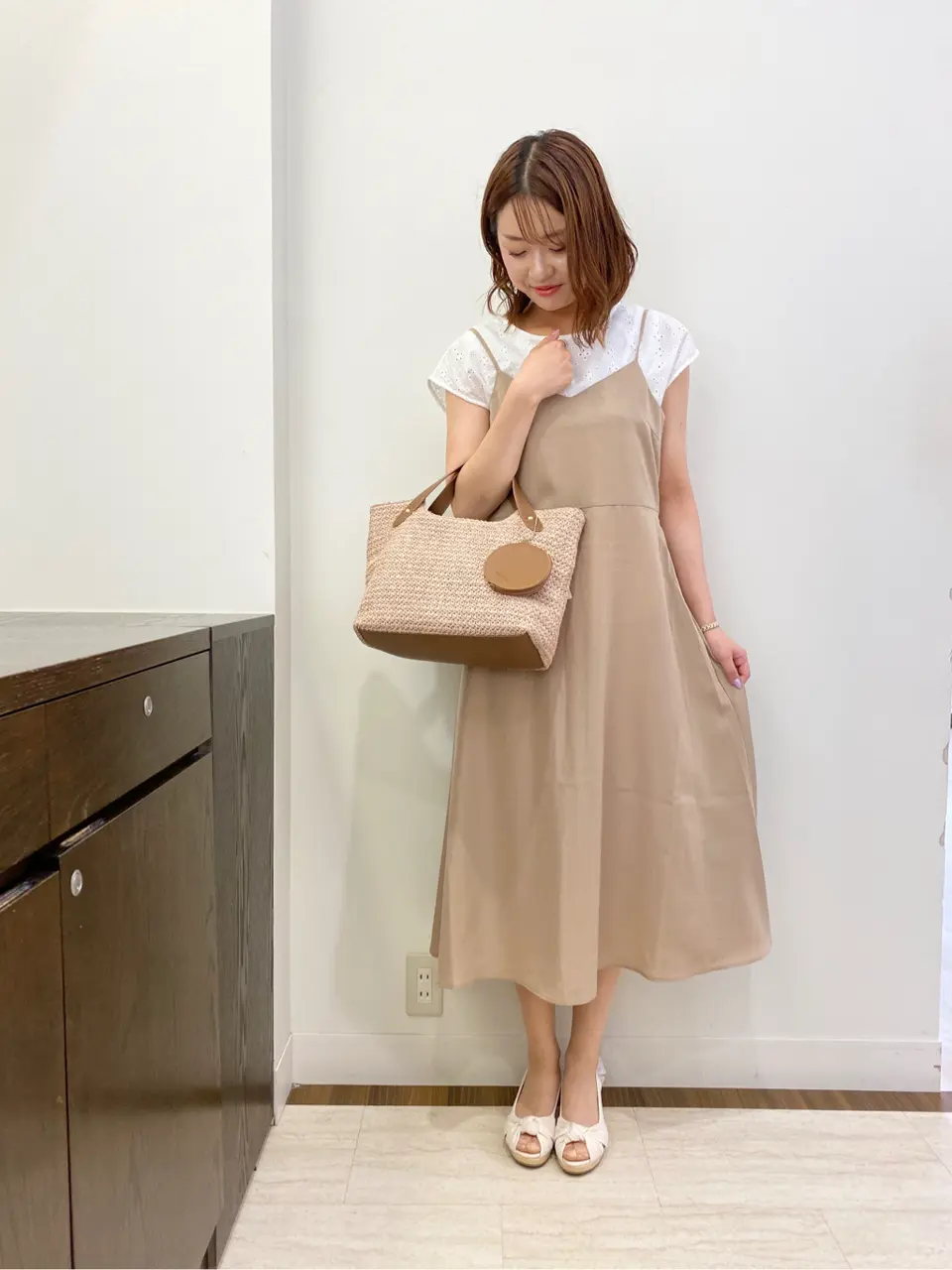 ANY SIS スタッフ コーディネート画像