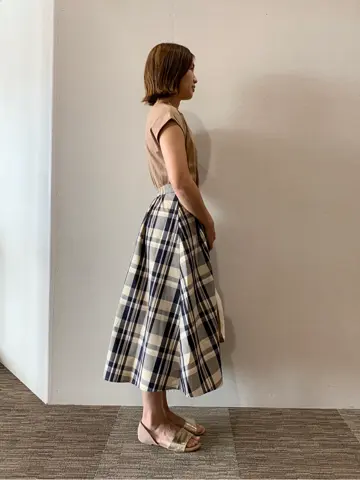 ANY SIS 濱野 コーディネート画像