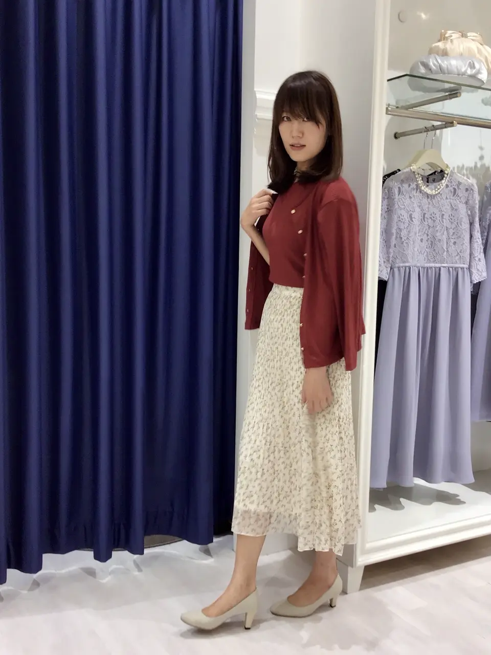 ANY SIS スタッフ コーディネート画像