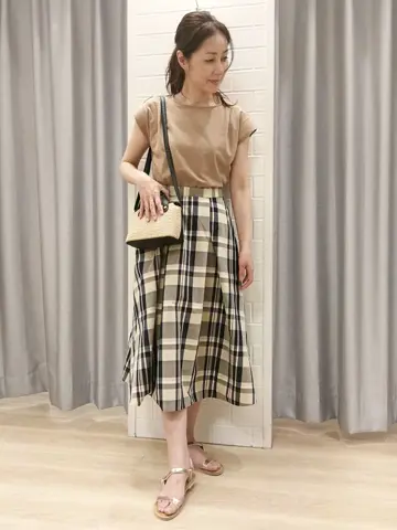 ANY SIS 中嶋 コーディネート画像