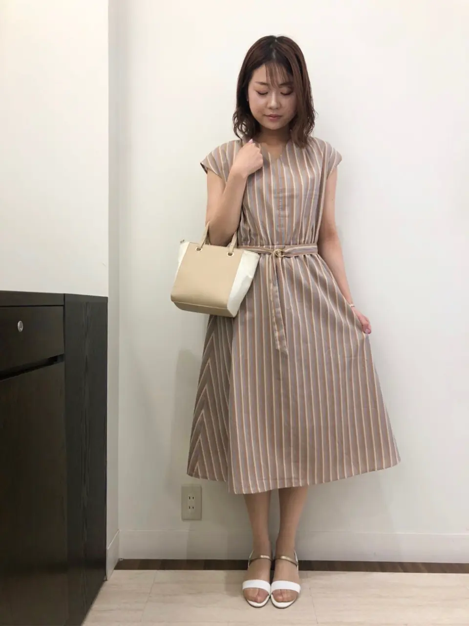 ANY SIS スタッフ コーディネート画像