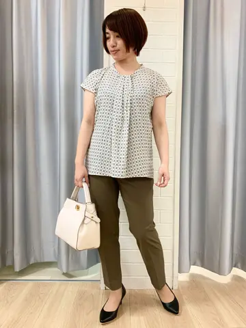 ANY SIS 丸岡 コーディネート画像