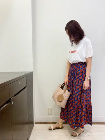 ANY SIS スタッフ コーディネート画像