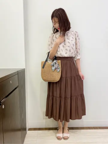 ANY SIS スタッフ コーディネート画像