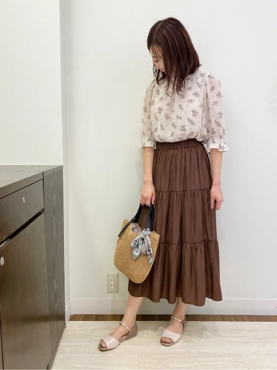 ANY SIS スタッフ コーディネート画像