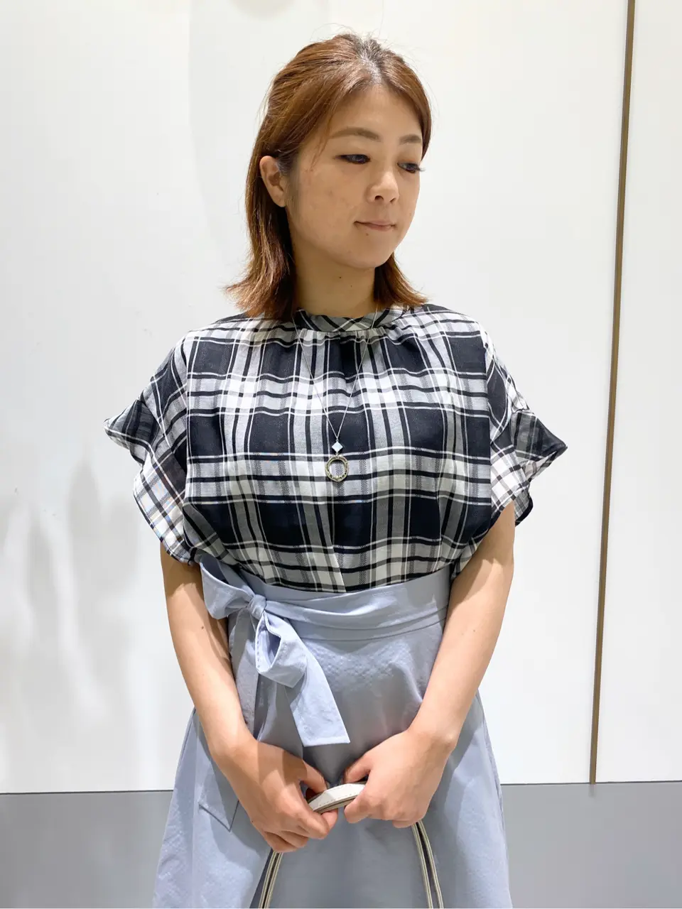 ANY SIS スタッフ コーディネート画像