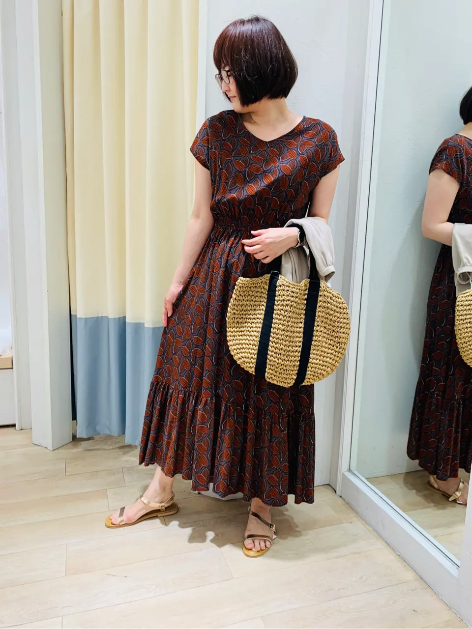 ANY SIS スタッフ コーディネート画像