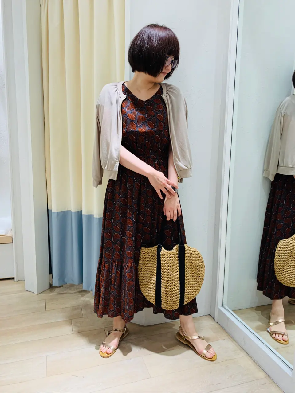 ANY SIS スタッフ コーディネート画像