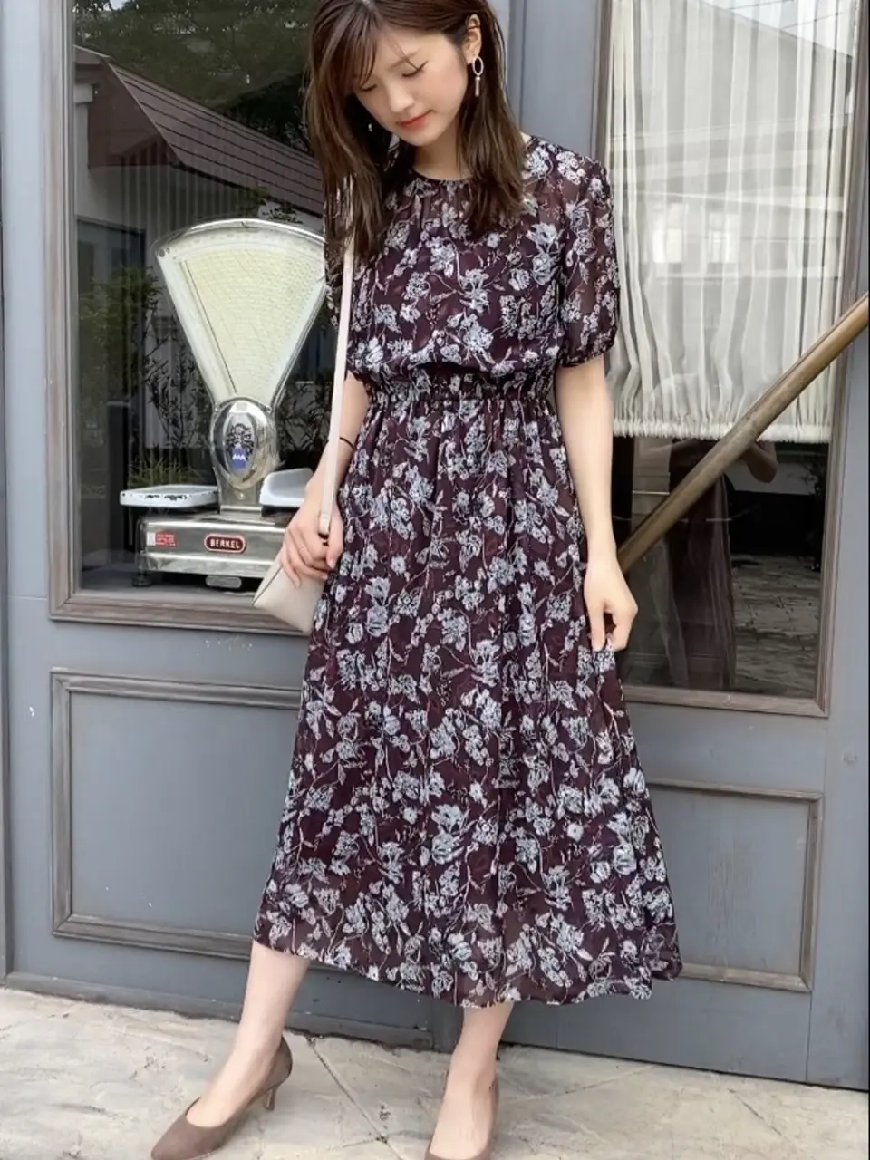 ANY SIS 本社スタッフ コーディネート画像