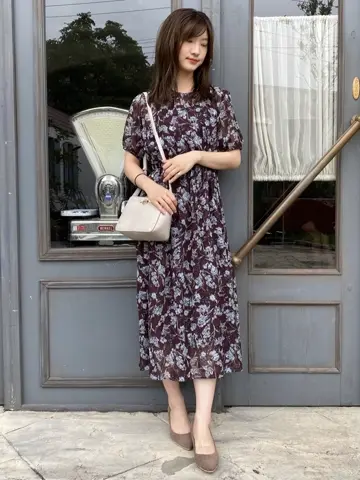 ANY SIS 本社スタッフ コーディネート画像