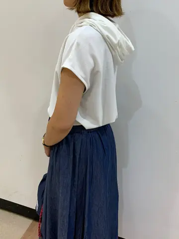 ANY SIS 濱野 コーディネート画像