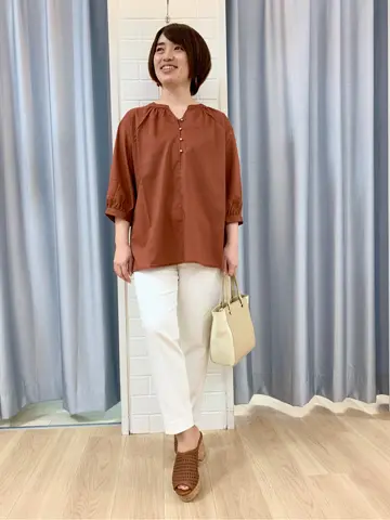 ANY SIS 丸岡 コーディネート画像