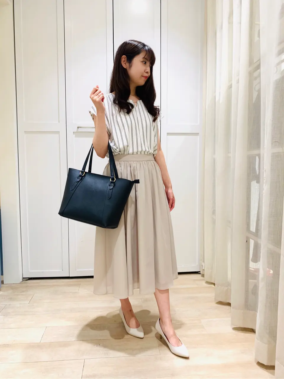 ANY SIS スタッフ コーディネート画像