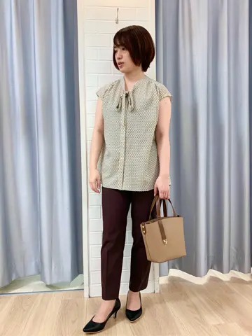 ANY SIS 丸岡 コーディネート画像