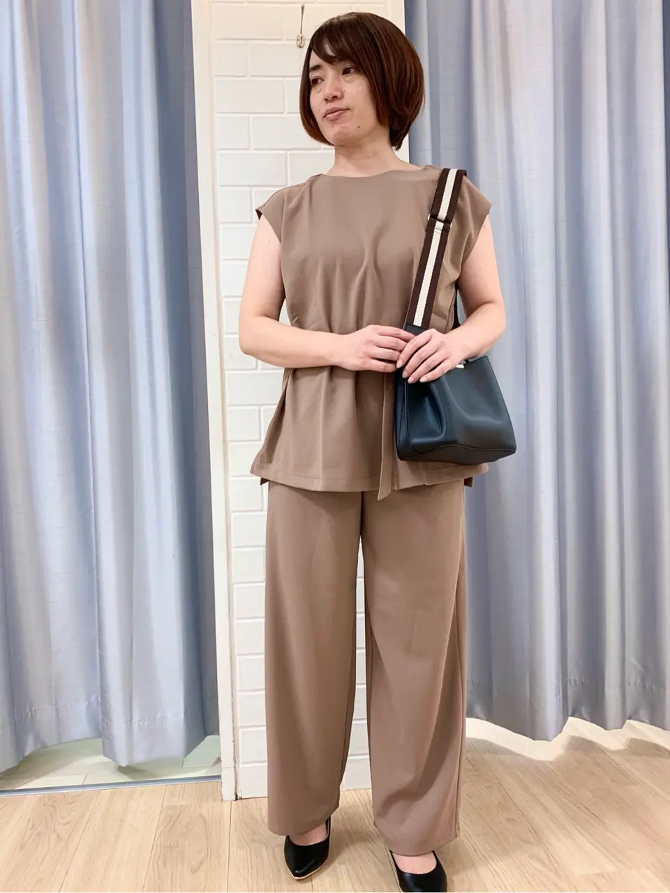 ANY SIS 丸岡 コーディネート画像