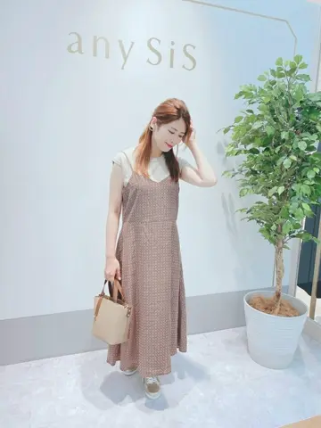 ANY SIS 岡本 コーディネート画像