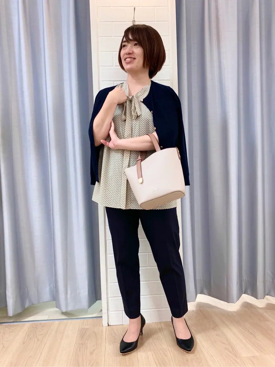 ANY SIS 丸岡 コーディネート画像