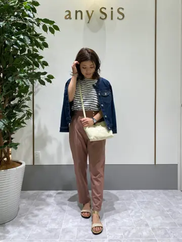 ANY SIS スタッフ コーディネート画像