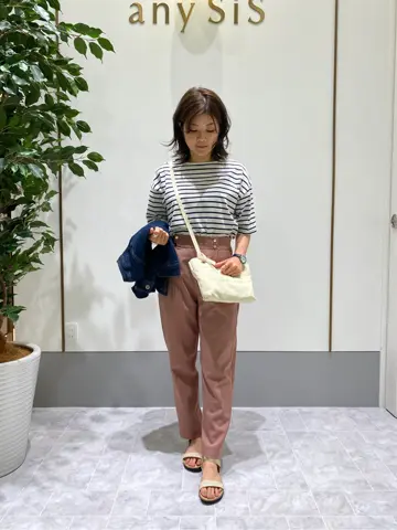 ANY SIS スタッフ コーディネート画像