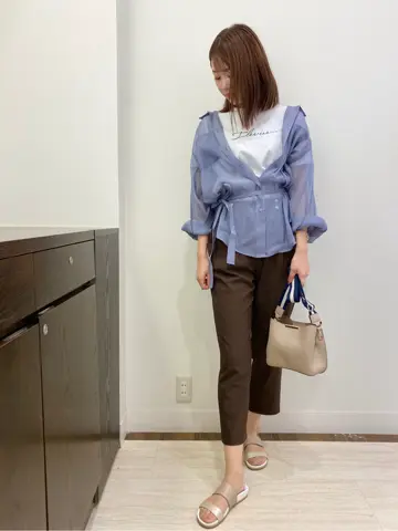 ANY SIS スタッフ コーディネート画像