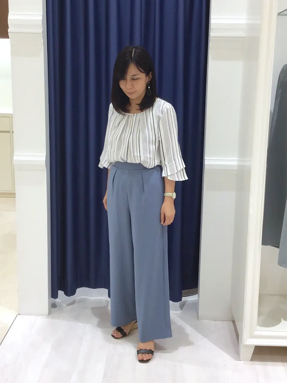 ANY SIS スタッフ コーディネート画像