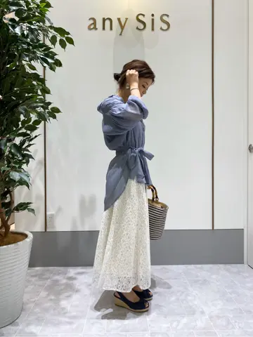 ANY SIS スタッフ コーディネート画像