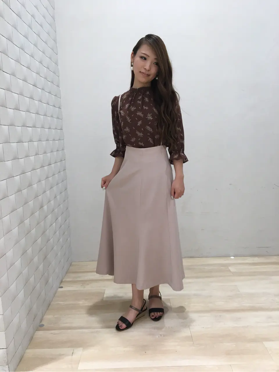 ANY SIS 小西 コーディネート画像