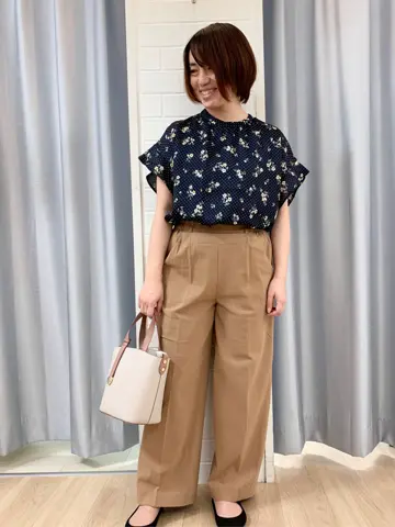 ANY SIS 丸岡 コーディネート画像