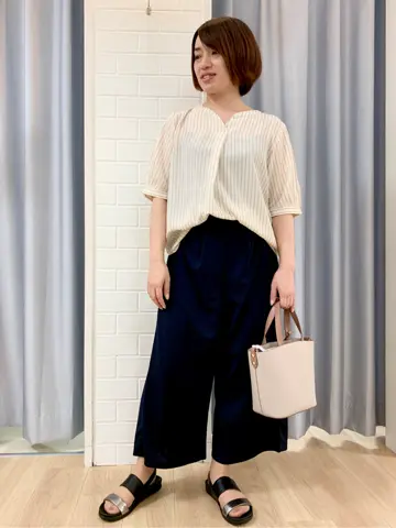 ANY SIS 丸岡 コーディネート画像