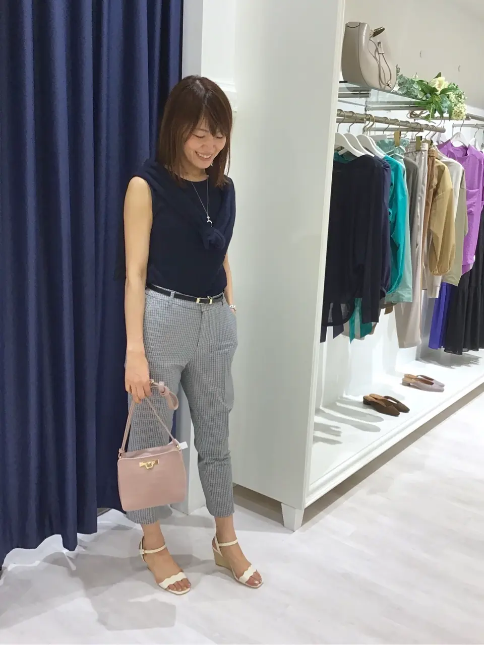 ANY SIS スタッフ コーディネート画像