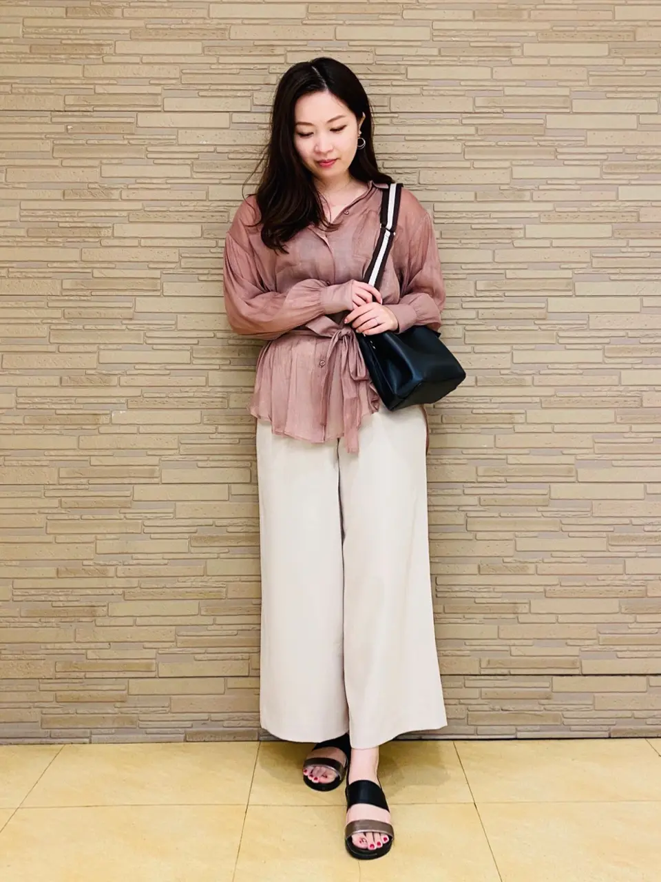 ANY SIS 藤田 コーディネート画像