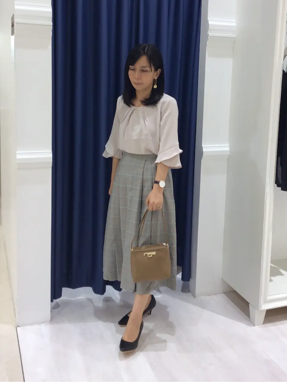 ANY SIS スタッフ コーディネート画像