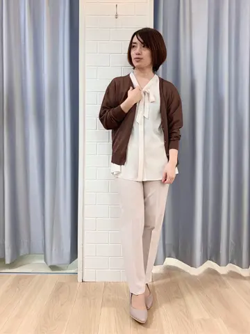 ANY SIS 丸岡 コーディネート画像