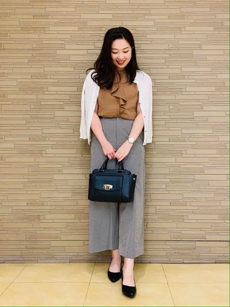 ANY SIS 藤田 コーディネート画像