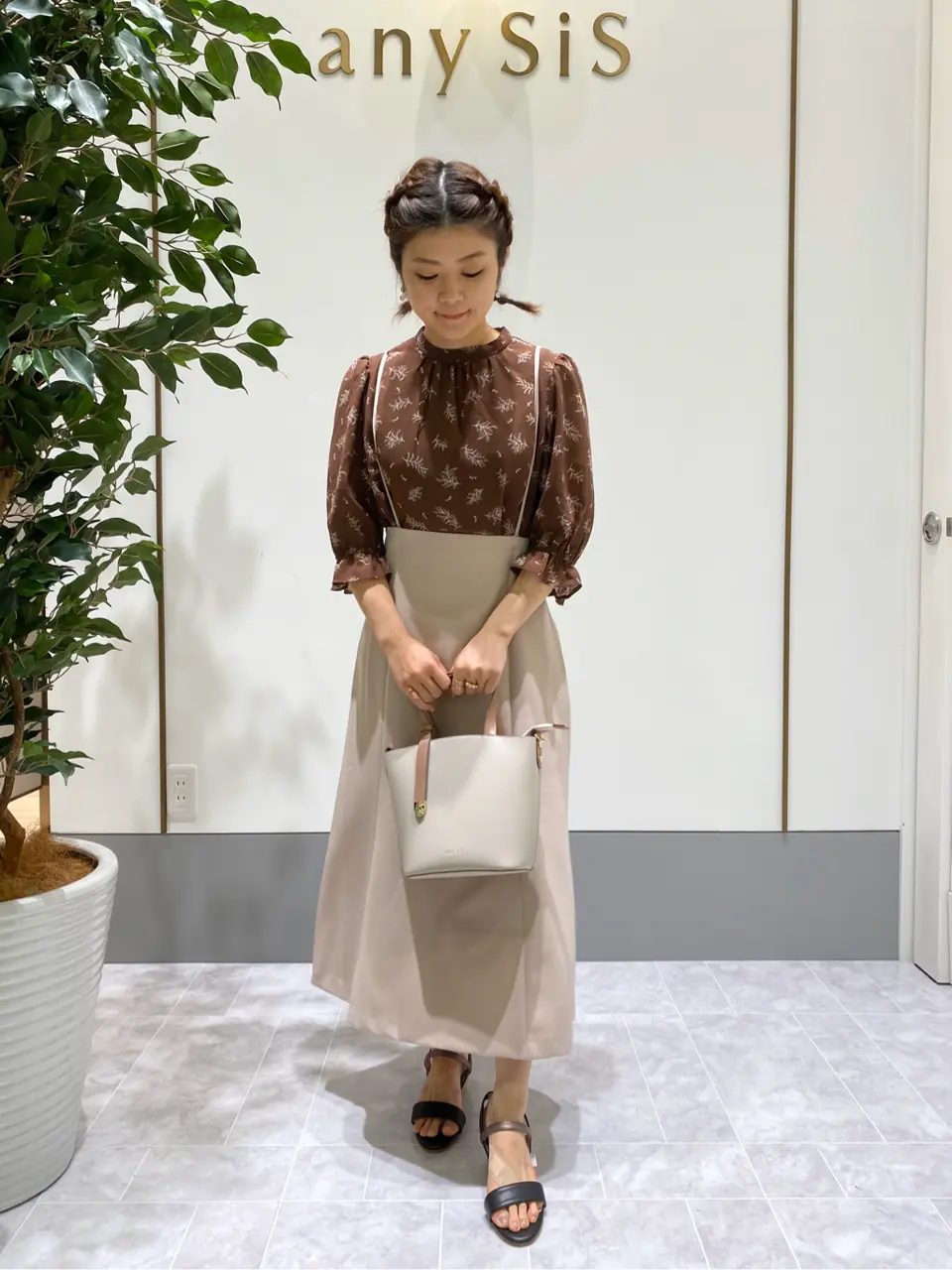  スタッフ コーディネート画像