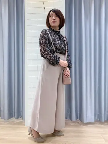 ANY SIS 丸岡 コーディネート画像