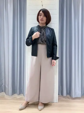 ANY SIS 丸岡 コーディネート画像